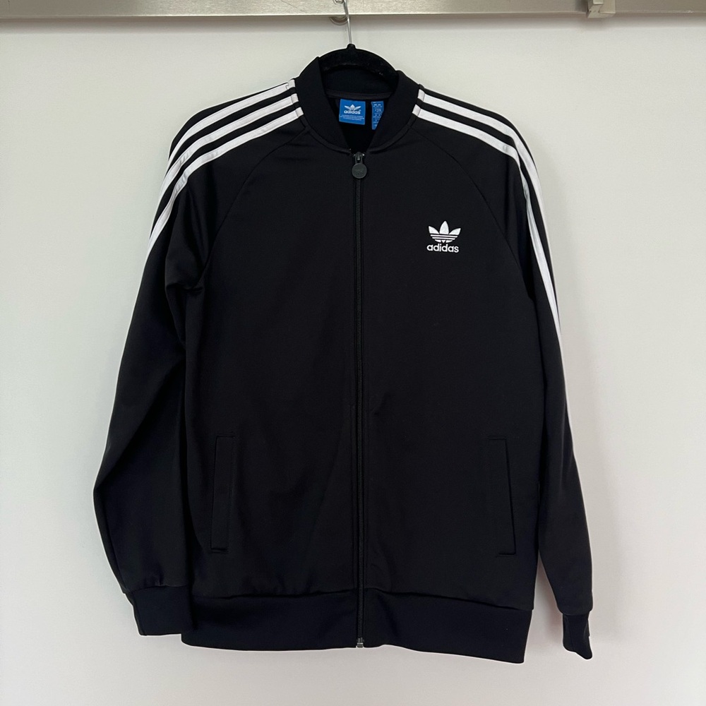 adidas Originals Adicolor Superstar
Track Jacket